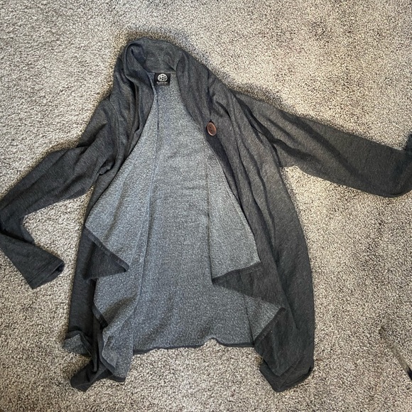 Gray cardigan - Picture 3 of 3